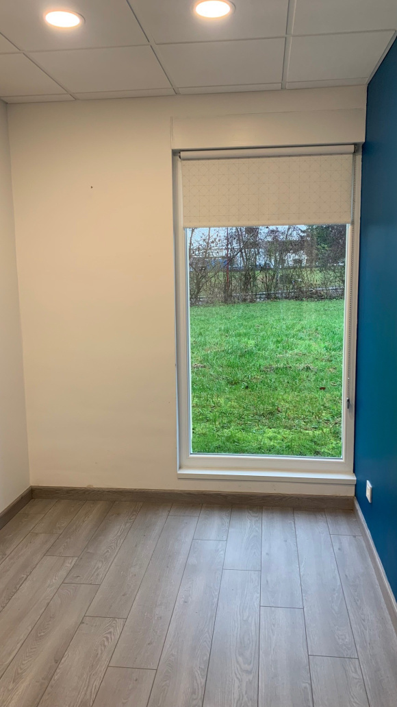 Local professionnel 104 m² Tucquegnieux (54640) — 21