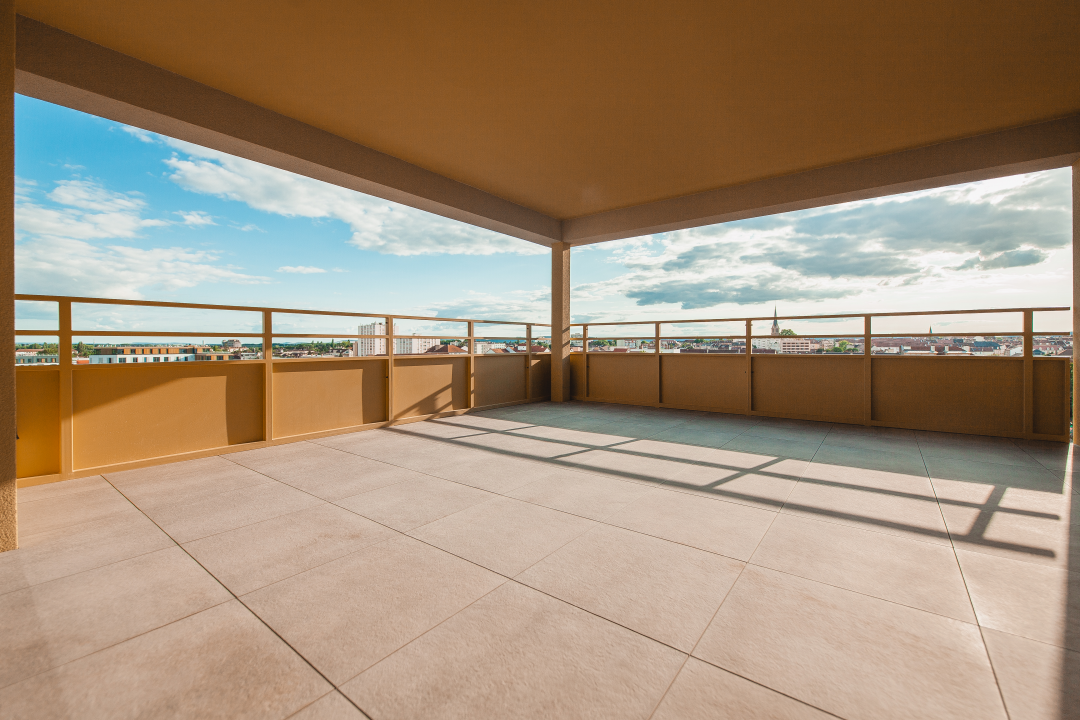 Appartement d’Exception   154 m2 habitables   8ᵉ étage avec Vue Panoramique sur Metz