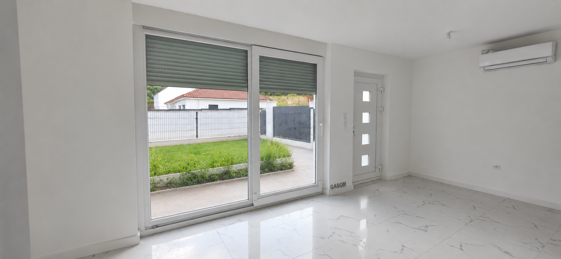 Cocheren- Appartement 2 pièces d'environ 45m2 avec terrasse, jardin et parking privé