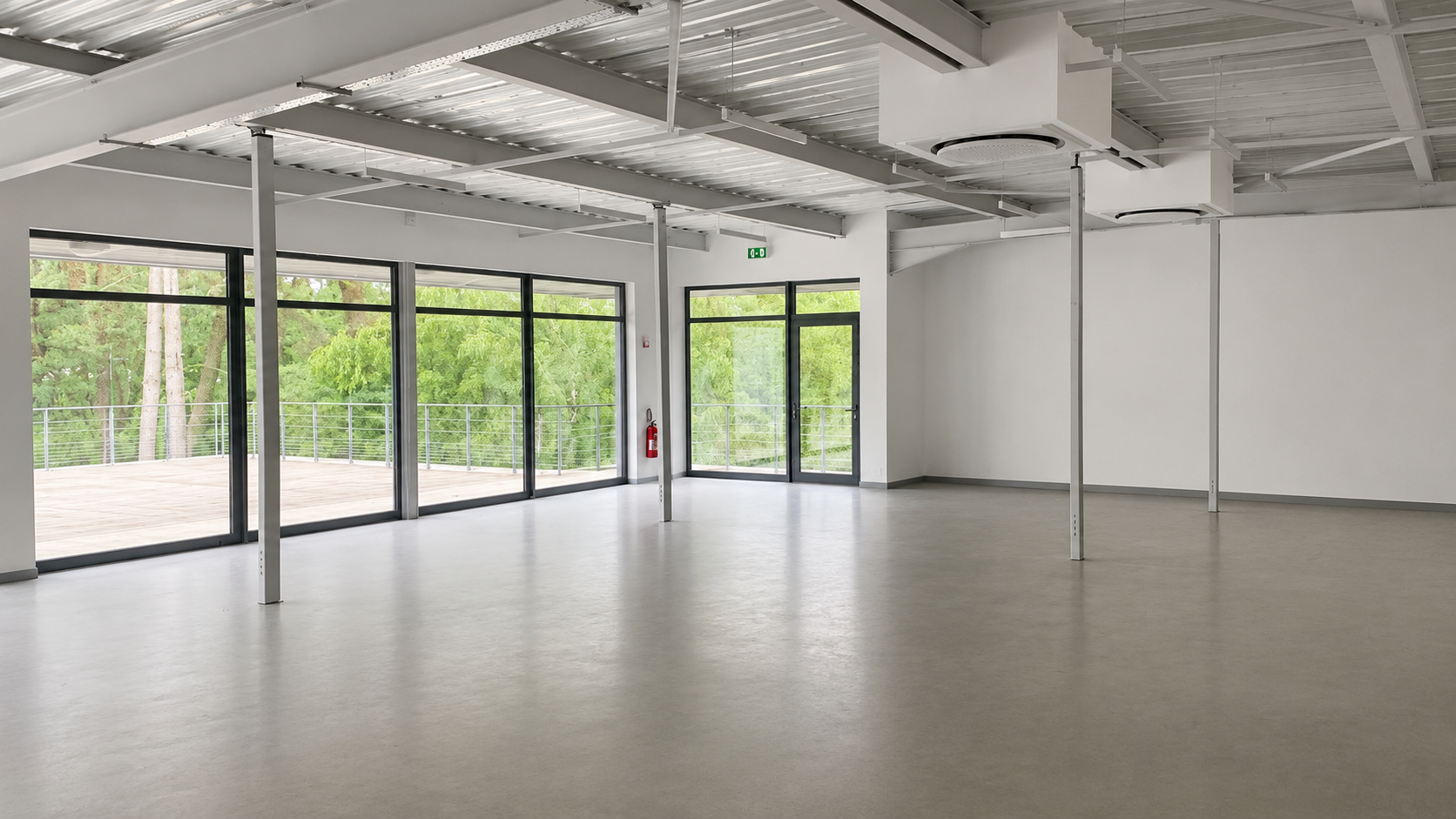 À  louer  Bureau commercial de  450 m2   PORCELETTE